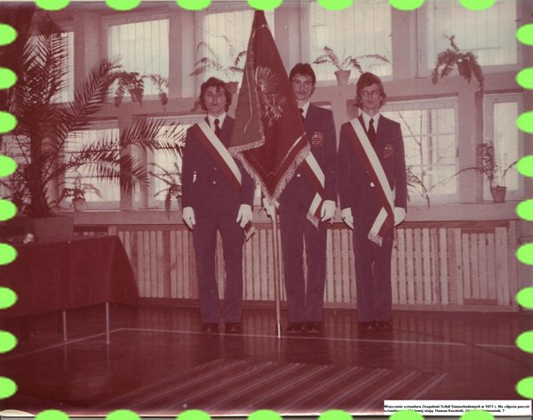 1977-0006.jpg