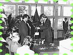 1976-sportowcy i dyrektor.jpg