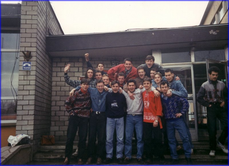 008-1996-5at.jpg