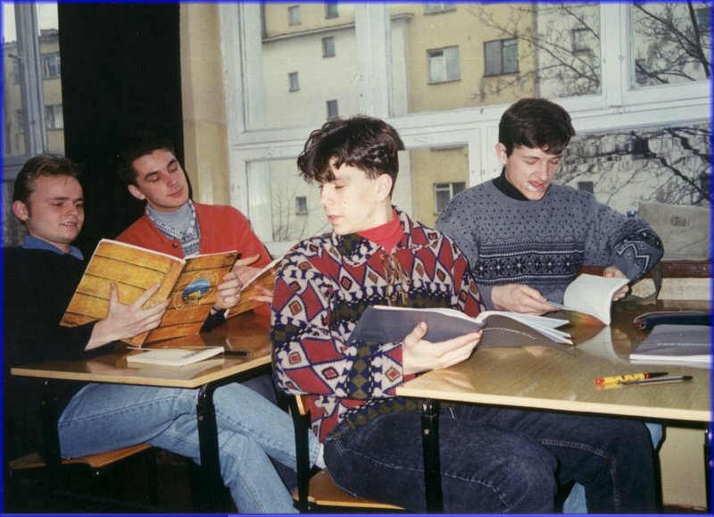 011-1996-5at.jpg