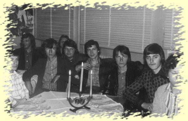 013-1976-wieczornica.jpg