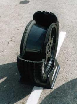 Opona 2