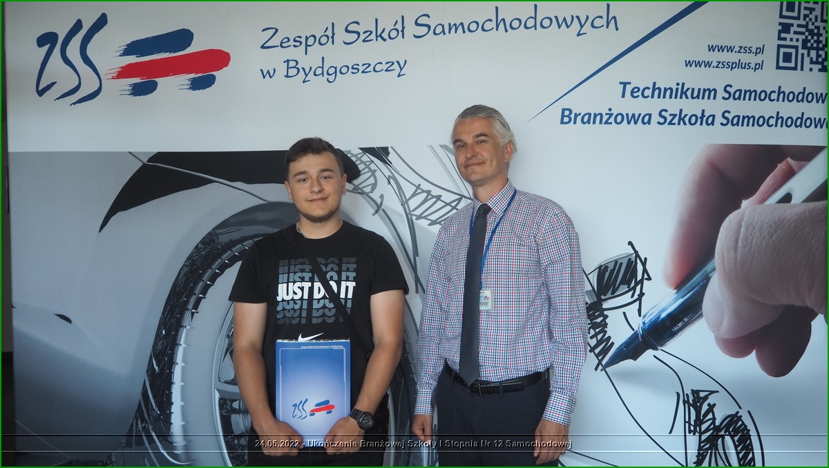 PK242217.JPG