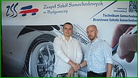 PK242174.JPG