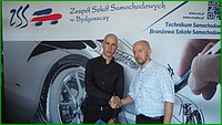 PK242176.JPG