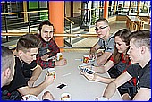 011.jpg